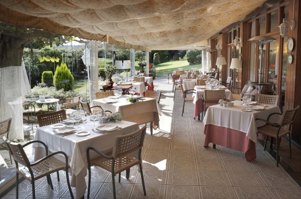 Restaurante donde poder disfrutar auténtica comida tradicional vasca rodeado de naturaleza.