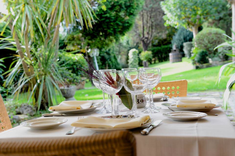 Restaurante donde poder disfrutar auténtica comida tradicional vasca rodeado de naturaleza.