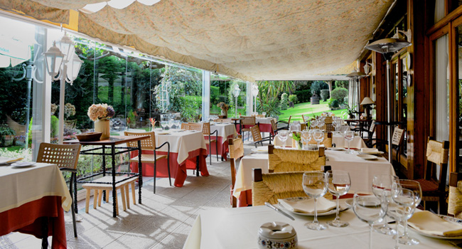 Restaurante donde poder disfrutar auténtica comida tradicional vasca rodeado de naturaleza.